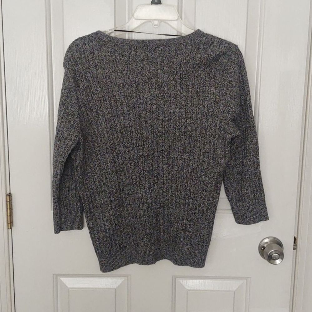Sweater - Picture 2 of 4